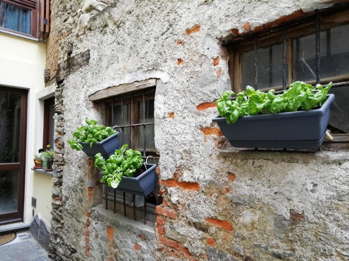 A Casa Di Sole Apartamento Brovello-Carpugnino Exterior foto